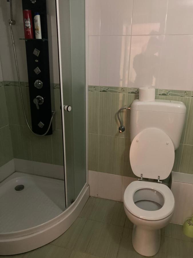 Ultracentral Apartment Near Moscovitz Palace Oradea Exterior photo